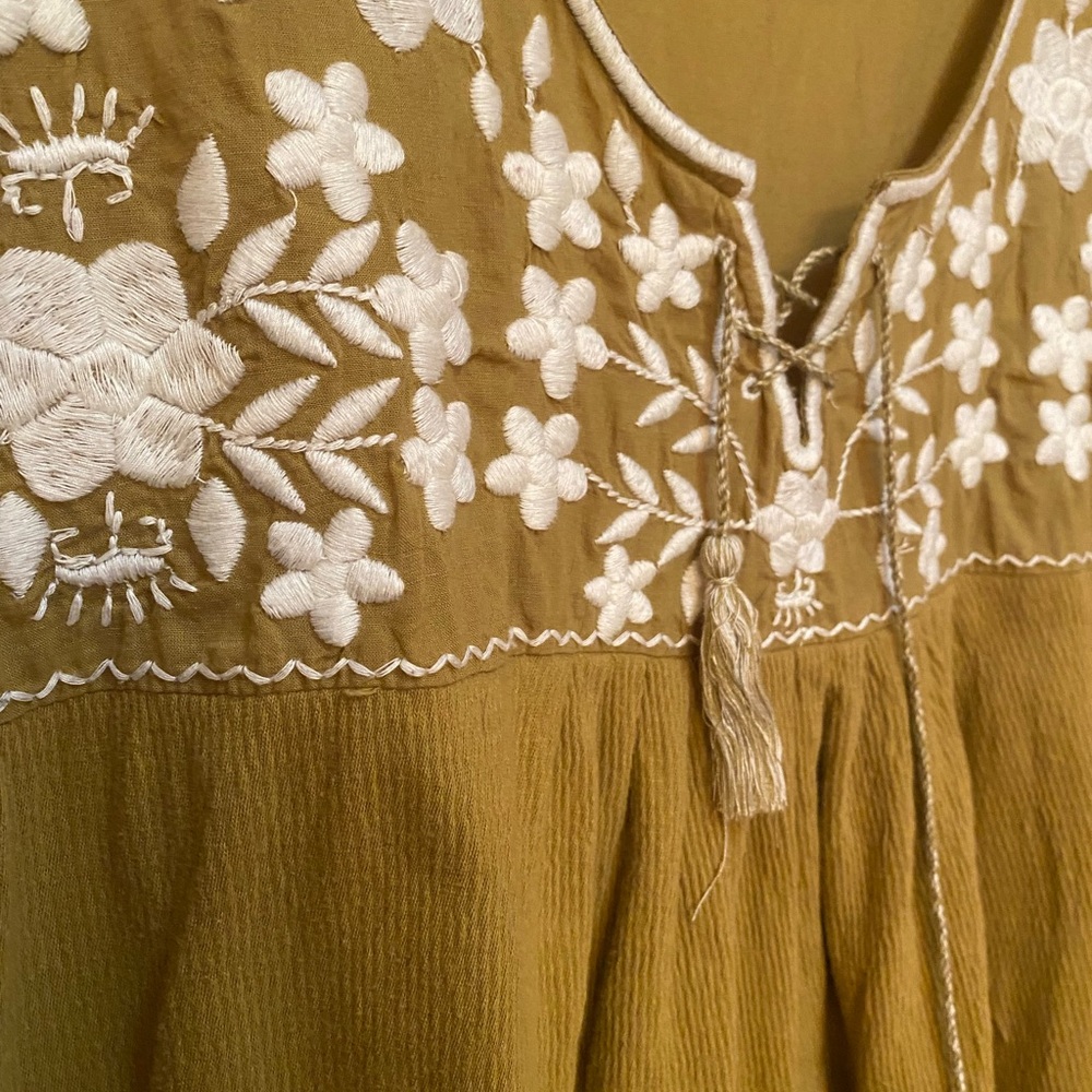 Lucky Brand Olive Floral Embroidered Blouse - Picture 3 of 9